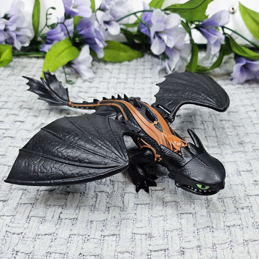 How to Train Your Dragon Nightfury Toothless Action Figure Mix 'n Match 3/$30